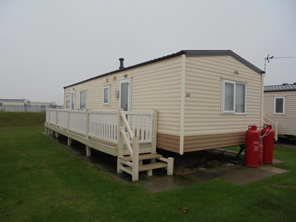 6 Berth Heated On The Chase Apartment สเกคเนส ภายนอก รูปภาพ